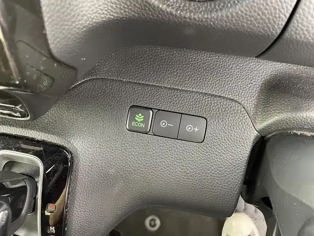ホンダ Ｎ ＢＯＸ カスタム G L ホンダセンシング 福井県 2018(平30)年 7.8万km プラチナホワイトパール 純正ナビ/CD/DVD/AM/FM/ホンダセンシング/レーダークルーズコントロール/両側パワースライドドア/ステアリングスイッチ/ビルトインETC/コーナーセンサー/バックカメラ/横滑り防止/車線逸脱/オートライト/電動格納ミラー