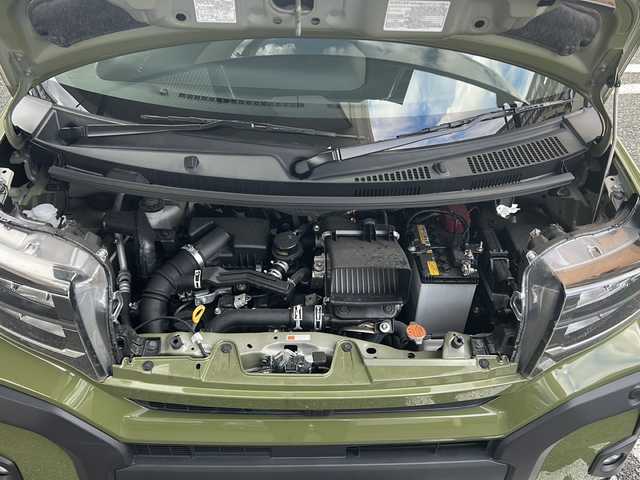 ダイハツ タント ファンクロスターボ 大阪府 2023(令5)年 1.1万km フォレストカーキメタリック 純正メモリーナビ/フルセグTV/Bluetoothオーディーオ/DVD再生/バックカメラ/衝突軽減ブレーキ/車線逸脱警報/レーダークルーズコントロール/両側パワースライドドア/フロントシートヒーター/ビルトインETC/ドラレコ/LEDライト/スマートキー/スペアキー（スマートキー）