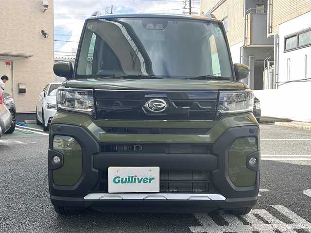 ダイハツ タント ファンクロスターボ 大阪府 2023(令5)年 1.1万km フォレストカーキメタリック 純正メモリーナビ/フルセグTV/Bluetoothオーディーオ/DVD再生/バックカメラ/衝突軽減ブレーキ/車線逸脱警報/レーダークルーズコントロール/両側パワースライドドア/フロントシートヒーター/ビルトインETC/ドラレコ/LEDライト/スマートキー/スペアキー（スマートキー）