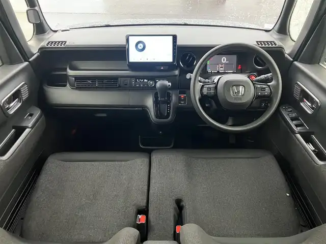 ホンダ Ｎ ＢＯＸ カスタム 道南・函館 2024(令6)年 2.3万km メテオロイドグレーメタリック /9インチディスプレイオーディオ//バックカメラ//両側パワースライドドア//ホンダセンシング//衝突軽減ブレーキ//パーキングセンサー警報//踏み間違い衝突軽減システム//路外逸脱抑制機能//横滑り防止//前席シートヒーター//LEDヘッドライト//フォグランプ//レーダークルーズコントロール