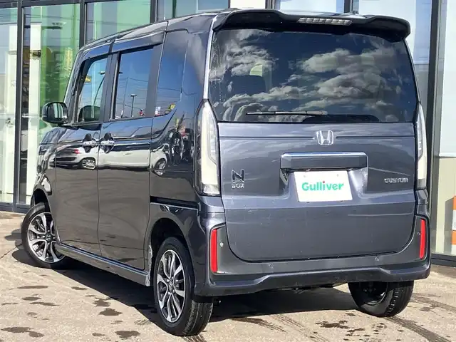 ホンダ Ｎ ＢＯＸ カスタム 道南・函館 2024(令6)年 2.3万km メテオロイドグレーメタリック /9インチディスプレイオーディオ//バックカメラ//両側パワースライドドア//ホンダセンシング//衝突軽減ブレーキ//パーキングセンサー警報//踏み間違い衝突軽減システム//路外逸脱抑制機能//横滑り防止//前席シートヒーター//LEDヘッドライト//フォグランプ//レーダークルーズコントロール