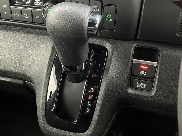 ホンダ Ｎ ＢＯＸ カスタム 道南・函館 2024(令6)年 2.3万km メテオロイドグレーメタリック /9インチディスプレイオーディオ//バックカメラ//両側パワースライドドア//ホンダセンシング//衝突軽減ブレーキ//パーキングセンサー警報//踏み間違い衝突軽減システム//路外逸脱抑制機能//横滑り防止//前席シートヒーター//LEDヘッドライト//フォグランプ//レーダークルーズコントロール