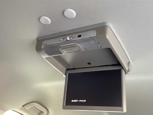 ホンダ オデッセイ アブソルート・Xホンダセンジング 徳島県 2017(平29)年 4.4万km ホワイトオーキッドパール 純正8型SDナビ　VXM-185VFEi/（ラジオ/フルセグ/DISC/SD/BT/USB）/バックカメラ/純正9型フリップダウンモニター/ホンダセンシング/追従式クルーズコントロール/ビルトインETC/ハーフレザーシート/両側電動スライドドア/パドルシフト/純正17AW/プッシュスタート/スマートキー/ドアバイザー/フォグライト/オートライト/純正フロアマット