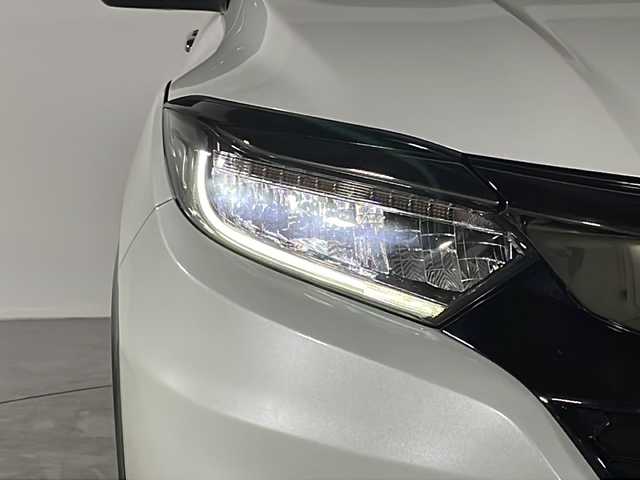 ホンダ ヴェゼル RS ホンダセンシング 福岡県 2020(令2)年 5万km プラチナホワイトパール 純正8インチメモリーナビゲーション/CD DVD HDMI BT/フルセグテレビ/バックカメラ/ホンダセンシング/ブレーキフルード/ハーフレザーシート/シートヒーター（D/N）/革巻きステアリング/ステアリングスイッチ/パトルシフト/ETC/ドライブレコーダー/オートライト/LEDヘッドライト/フォグランプ