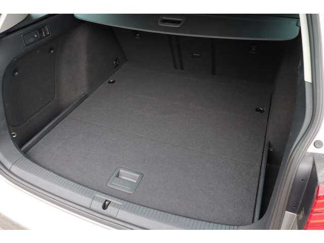 フォルクスワーゲン ゴルフ ヴァリアント TDI コンフォートL マイスター 大分県 2019(令1)年 6.8万km タングステンシルバーメタリック 当店買取車両/アダプティブクルーズコントロール/ブラインドスポットモニター/バーチャルコックピット/純正ナビ/ＣａｒＰｌａｙ/Bluetooth/ＣＤ/ＤＶＤ/バックカメラ/パドルシフト　/オートホールド/オートライト/純正１７インチＡＷ/ＥＴＣ/社外ドライブレコーダー（ZDR-026）