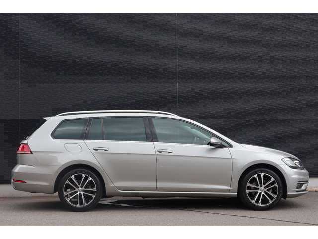 フォルクスワーゲン ゴルフ ヴァリアント TDI コンフォートL マイスター 大分県 2019(令1)年 6.8万km タングステンシルバーメタリック 当店買取車両/アダプティブクルーズコントロール/ブラインドスポットモニター/バーチャルコックピット/純正ナビ/ＣａｒＰｌａｙ/Bluetooth/ＣＤ/ＤＶＤ/バックカメラ/パドルシフト　/オートホールド/オートライト/純正１７インチＡＷ/ＥＴＣ/社外ドライブレコーダー（ZDR-026）