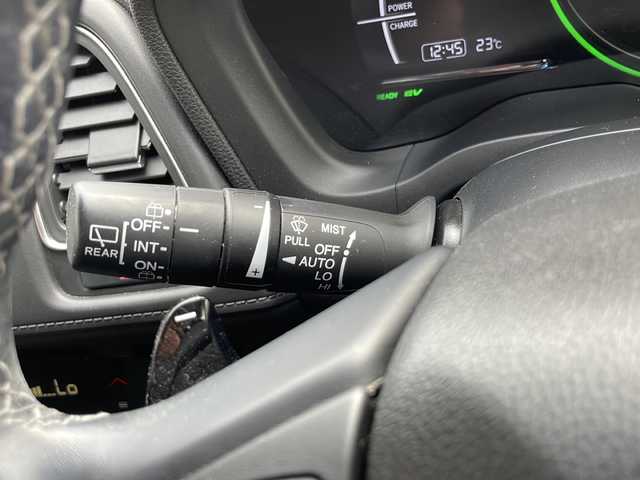 ホンダ ヴェゼル ハイブリッド Z ホンダセンシング 静岡県 2020(令2)年 3.9万km プレミアムクリスタルレッドM 純正8インチナビ/地デジTV/純正CD/DVD/Bleutooth/バックカメラ/ホンダセンシング/レーダークルーズコントロール/レーンキープアシスト/ハーフレザーシート/シートヒーター/LEDヘッドライト/純正18インチAW/ビルトインETC/保証書/取説