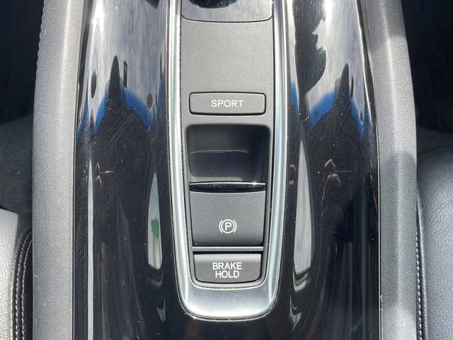 ホンダ ヴェゼル ハイブリッド Z ホンダセンシング 静岡県 2020(令2)年 3.9万km プレミアムクリスタルレッドM 純正8インチナビ/地デジTV/純正CD/DVD/Bleutooth/バックカメラ/ホンダセンシング/レーダークルーズコントロール/レーンキープアシスト/ハーフレザーシート/シートヒーター/LEDヘッドライト/純正18インチAW/ビルトインETC/保証書/取説
