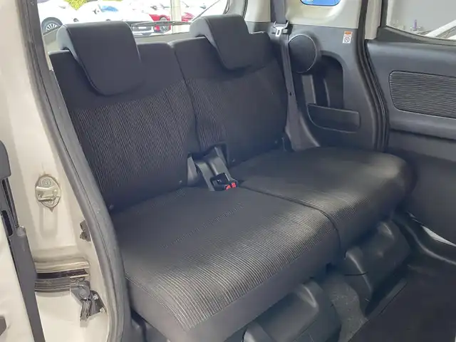 日産 デイズ ルークス ハイウェイスターX Gパッケージ 岐阜県 2015(平27)年 6.5万km ホワイトパール 純正ナビ(MC314D-W)/フルセグTV/Bluetooth/CD/DVD/アラウンドビューモニター/フリップダウンモニター/両側パワースライドドア/エマージェンシーブレーキ/横滑り防止装置/ベンチシート/オートライト/LEDヘッドライト/純正15インチAW/社外フロアマット/ETC/スマートキー