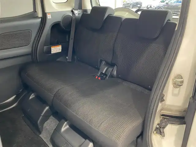 日産 デイズ ルークス ハイウェイスターX Gパッケージ 岐阜県 2015(平27)年 6.5万km ホワイトパール 純正ナビ(MC314D-W)/フルセグTV/Bluetooth/CD/DVD/アラウンドビューモニター/フリップダウンモニター/両側パワースライドドア/エマージェンシーブレーキ/横滑り防止装置/ベンチシート/オートライト/LEDヘッドライト/純正15インチAW/社外フロアマット/ETC/スマートキー