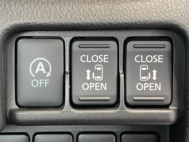 日産 デイズ ルークス ハイウェイスターX Gパッケージ 岐阜県 2015(平27)年 6.5万km ホワイトパール 純正ナビ(MC314D-W)/フルセグTV/Bluetooth/CD/DVD/アラウンドビューモニター/フリップダウンモニター/両側パワースライドドア/エマージェンシーブレーキ/横滑り防止装置/ベンチシート/オートライト/LEDヘッドライト/純正15インチAW/社外フロアマット/ETC/スマートキー