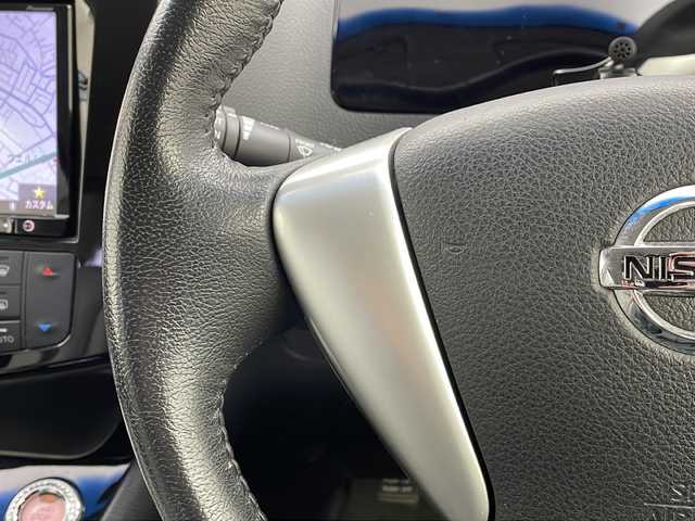 日産 セレナ ハイウェイS G S HV Aセーフ 栃木県 2015(平27)年 7.3万km ブリリアントホワイトパール 社外8インチナビ/（フルセグ/CD/DVD/BT/SD/AM/FM)）/両側パワースライドドア/フリップダウンモニター/アラウンドビューモニター/前後ドライブレコーダー/プリクラッシュセーフティーブレーキ/レーンキープアシスト/クルーズコントロール/コーナーセンサー/LEDオートライト/フォグランプ/電動格納ミラー/ETC/ステアリングスイッチ/純正アルミホイール/プッシュスタート/スマートキー