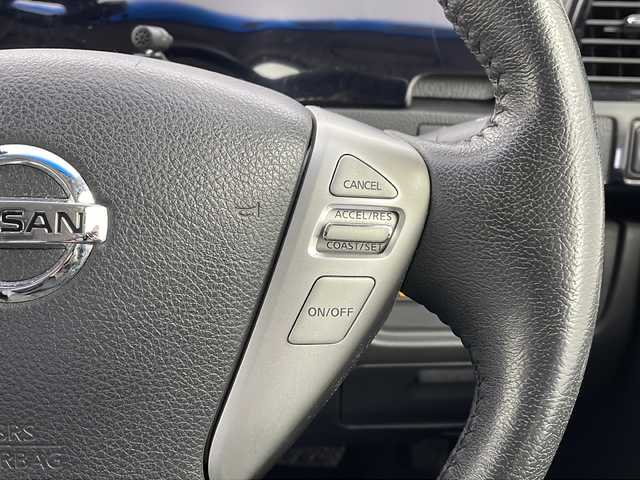 日産 セレナ ハイウェイS G S HV Aセーフ 栃木県 2015(平27)年 7.3万km ブリリアントホワイトパール 社外8インチナビ/（フルセグ/CD/DVD/BT/SD/AM/FM)）/両側パワースライドドア/フリップダウンモニター/アラウンドビューモニター/前後ドライブレコーダー/プリクラッシュセーフティーブレーキ/レーンキープアシスト/クルーズコントロール/コーナーセンサー/LEDオートライト/フォグランプ/電動格納ミラー/ETC/ステアリングスイッチ/純正アルミホイール/プッシュスタート/スマートキー