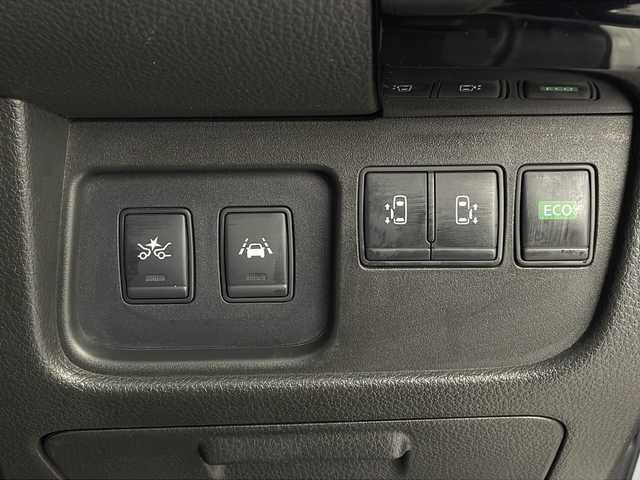 日産 セレナ ハイウェイS G S HV Aセーフ 栃木県 2015(平27)年 7.3万km ブリリアントホワイトパール 社外8インチナビ/（フルセグ/CD/DVD/BT/SD/AM/FM)）/両側パワースライドドア/フリップダウンモニター/アラウンドビューモニター/前後ドライブレコーダー/プリクラッシュセーフティーブレーキ/レーンキープアシスト/クルーズコントロール/コーナーセンサー/LEDオートライト/フォグランプ/電動格納ミラー/ETC/ステアリングスイッチ/純正アルミホイール/プッシュスタート/スマートキー