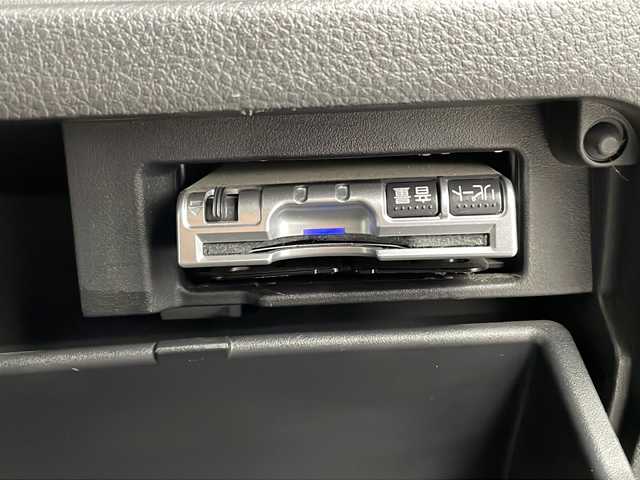 日産 セレナ ハイウェイS G S HV Aセーフ 栃木県 2015(平27)年 7.3万km ブリリアントホワイトパール 社外8インチナビ/（フルセグ/CD/DVD/BT/SD/AM/FM)）/両側パワースライドドア/フリップダウンモニター/アラウンドビューモニター/前後ドライブレコーダー/プリクラッシュセーフティーブレーキ/レーンキープアシスト/クルーズコントロール/コーナーセンサー/LEDオートライト/フォグランプ/電動格納ミラー/ETC/ステアリングスイッチ/純正アルミホイール/プッシュスタート/スマートキー