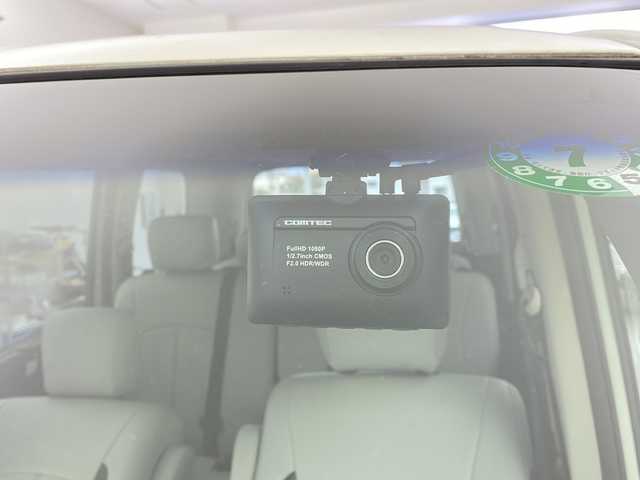 日産 セレナ ハイウェイS G S HV Aセーフ 栃木県 2015(平27)年 7.3万km ブリリアントホワイトパール 社外8インチナビ/（フルセグ/CD/DVD/BT/SD/AM/FM)）/両側パワースライドドア/フリップダウンモニター/アラウンドビューモニター/前後ドライブレコーダー/プリクラッシュセーフティーブレーキ/レーンキープアシスト/クルーズコントロール/コーナーセンサー/LEDオートライト/フォグランプ/電動格納ミラー/ETC/ステアリングスイッチ/純正アルミホイール/プッシュスタート/スマートキー