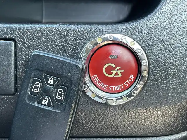 トヨタ ヴォクシー ZS G’s 宮崎県 2012(平24)年 5.4万km ホワイトパールクリスタルシャイン 社外ナビ「AVIC-ZH07」/(AM.FM.Bluetooth.DVD.CD.AUX)/フルセグTV/バックカメラ/両側パワースライドドア/サンルーフ/ETC/パドルシフト/オートライト/オートエアコン/電格ミラー/スマートキー/スペアキー/プッシュスタート/ステアリングスイッチ