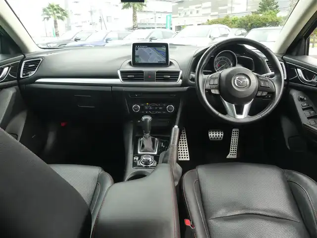 マツダ アクセラ スポーツ 20S ツーリング Lパッケージ 千葉県 2014(平26)年 3.9万km スノーフレイクホワイトパールマイカ スマートブレーキサポート/アクティブ・ドライビング・ディスプレイ/i-stop/ブラックレザーシート/運転席パワーシート/前席シートヒーター/ルーフキャリア/純正SDナビ/地デジTV/【DVD/CD再生機能　Bluetooth接続】/バックカメラ/ドライブレコーダー（前後撮影）/革巻きステアリング/パドルシフト/ETC/HIDヘッドライト/フォグライト/ウインカーミラー/コーナーセンサー/純正18インチアルミホイル/サイド/カーテンエアバッグ/アドバンストキーレスエントリー