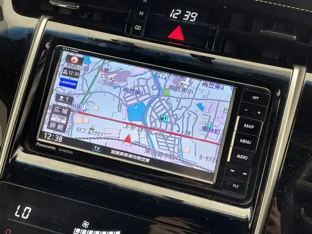 トヨタ ハリアー エレガンス 滋賀県 2017(平29)年 5.9万km ブラック 禁煙車/社外ナビ【CD/DVD/Bluetooth/フルセグ】/バックカメラ/ハーフレザーシート/D席パワーシート/前方ドラレコ/ETC/LEDヘッドライト/オートライト/プッシュスタート/スマートキー/ステアリングスイッチ