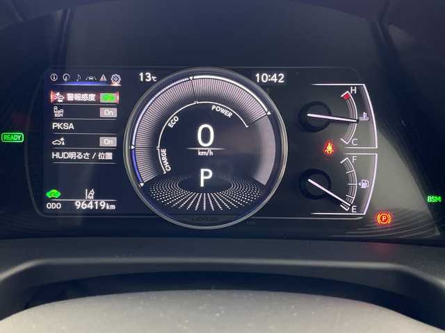 レクサス ＥＳ 300h バージョンL 岐阜県 2019(平31)年 9.7万km グラファイトブラックガラスフレーク サンルーフ/純正ナビ/CD/DVD/Bluetooth/USB/フルセグTV/レクサスセーフティシステム/プリクラッシュセーフティシステム/レーントレーシングアシスト/レーダークルーズコントロール/クリアランスソナー/アダプティブハイビームシステム/パノラミックビューモニター/パーキングサポートブレーキ/ウッドコンビステアリング/ステアリングヒーター/シートヒーター/エアシート/ブラインドスポットモニター/電動＆テレスコピックステアリング/パドルシフト/ステアリングリモコン/リアトラフィッククロスアラート/本革シート/パワーバックドア/メモリーシート/AC100V/1500W
