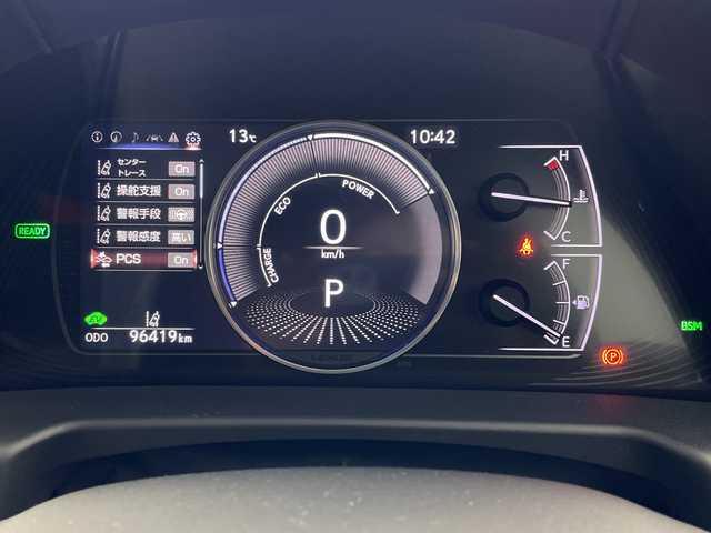 レクサス ＥＳ 300h バージョンL 岐阜県 2019(平31)年 9.7万km グラファイトブラックガラスフレーク サンルーフ/純正ナビ/CD/DVD/Bluetooth/USB/フルセグTV/レクサスセーフティシステム/プリクラッシュセーフティシステム/レーントレーシングアシスト/レーダークルーズコントロール/クリアランスソナー/アダプティブハイビームシステム/パノラミックビューモニター/パーキングサポートブレーキ/ウッドコンビステアリング/ステアリングヒーター/シートヒーター/エアシート/ブラインドスポットモニター/電動＆テレスコピックステアリング/パドルシフト/ステアリングリモコン/リアトラフィッククロスアラート/本革シート/パワーバックドア/メモリーシート/AC100V/1500W