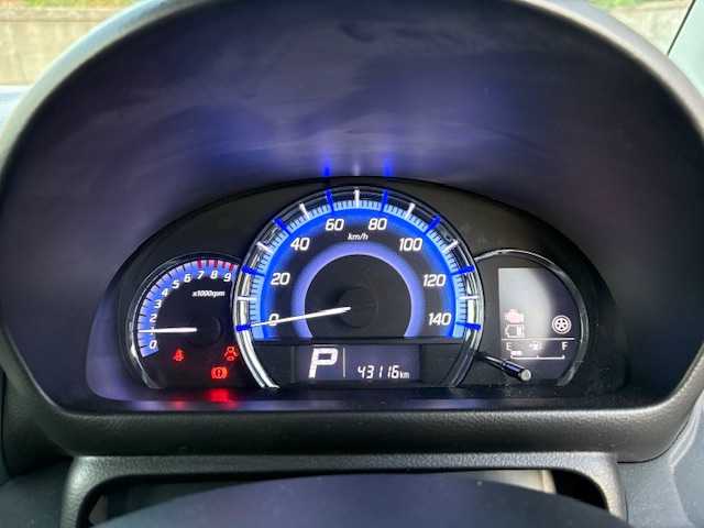 スズキ スペーシア カスタム XS 大阪府 2016(平28)年 4.3万km フェニックスレッドパール 純正ナビ/フルセグ/全方位カメラ/スズキセーフティサポート/両側パワースライドドア/運転席シートヒーター/ビルトインETC/ステアリングスイッチ/プッシュスタート/スマートキー×2