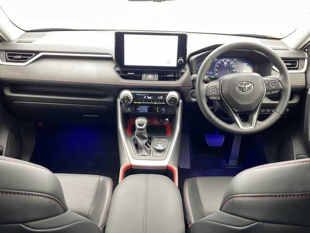 トヨタ ＲＡＶ４ HV アドベンチャー オフロードPKGⅡ 千葉県 2023(令5)年 1.7万km アティチュードブラックマイカ 禁煙車　/純正ディスプレイオーディオ　/全周囲カメラ　/ビルトインＥＴＣ２．０　/前後クリアランスソナー　/前席シートヒーター　/前席エアーシート　/運転席パワーシート　/ブラインドスポットモニター/アイドリングストップ/衝突軽減ブレーキ/プリクラッシュセーフティ/ロードサインアシスト/レーントレーシングアシスト/横滑り防止/純正フロアマット/純正１８インチAW/オートライト/オートマチックハイビーム/フォグライト/スマートキー/プッシュスタート/スペアキー1本/保証書/取扱説明書