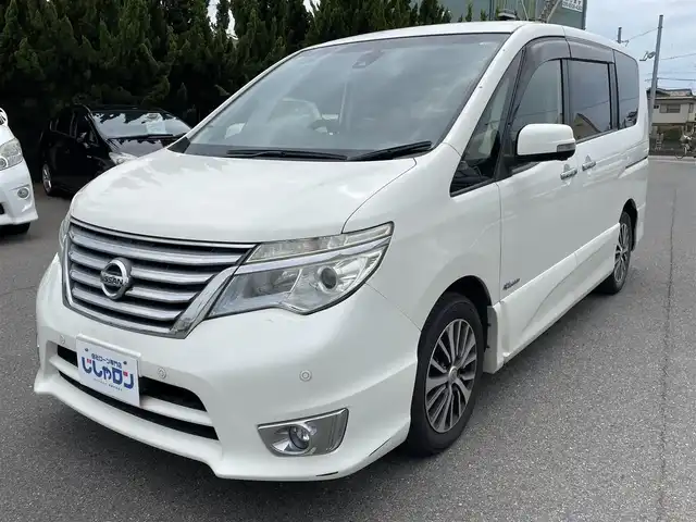 日産 セレナ ハイウェイS S HV Aセーフ 和歌山県 2014(平26)年 12.6万km パール (株)IDOMが運営する【じしゃロン和歌山店】の自社ローン専用車両になります。こちらは現金またはオートローンご利用時の価格です。自社ローンご希望の方は別途その旨お申付け下さい/純正メモリナビ　（MP３１４P-W）/（フルセグＴＶ/Ｂｌｕｅｔｏｏｔｈ/ＣＤ/ＤＶＤ）/アラウンドビューモニター　/ＥＴＣ　/コーナーセンサー　/クルーズコントロール　/両側パワースライドドア　/純正アルミホイール　/純正フロアマット