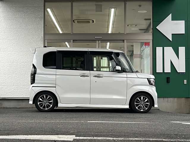 ホンダ Ｎ ＢＯＸ カスタム L 愛知県 2021(令3)年 6.8万km プラチナホワイトパール 禁煙車/片側パワースライドドア/アダプティプクルーズコントロール/レーンキープアシスト/純正ナビ（Gathers）/バックカメラ/パーキングアシスト/後方コーナーセンサー/クリアランスソナー/フルセグ/Bluetooth/ステアリングリモコン/D/N席シートヒーター/オートライト/オートハイビーム/LEDヘッドライト/フォグランプ/ドアバイザー/純正アルミ/純正フロアマット/前後ドラレコ/ETC/スペアキー/取説/保証書