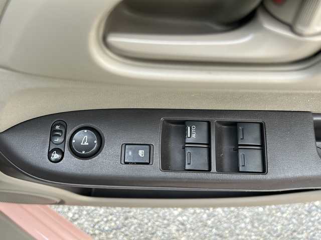 ホンダ Ｎ ＯＮＥ G 大分県 2016(平28)年 3.8万km プレミアムピンクP 純正ナビ/FM/AM/BT/SD/USB/TV/DVD/CD/Pスタート/TRC/純正フロア/ＬＥＤヘッド/保証書/取扱説明書