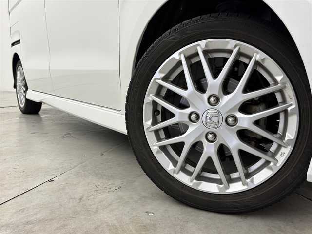 ホンダ Ｎ ＢＯＸ カスタム L ターボ 福岡県 2022(令4)年 3.1万km プラチナホワイトパール 純正ナビ（フルセグＴＶ）　/衝突軽減システム　/両側パワースライドドア　/前後ドライブレコーダー　/レーンキープ　/横滑り防止装置　/ＥＴＣ　/Ｂｌｕｅｔｏｏｔｈ　/ＡＡＣ　/純正アルミホイール　/純正フロアマット