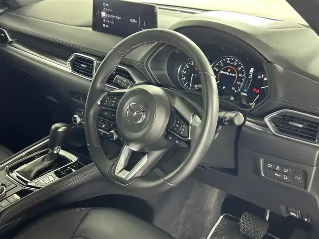 マツダ ＣＸ－５ 25S スポーツアピアランス 佐賀県 2023(令5)年 1万km ソウルレッドクリスタルM 純正10.25インチナビ/フルセグTV/CD/DVD/Bluetooth/全方位バックカメラ/衝突被害軽減システム/ブラインドスポットモニター/へドアップディスプレイ/レーダークルーズコントロール/オートライト/オートマチックハイビーム/レーンアシスト/LEDヘッドライト/クリアランスソナー/前後ドライブレコーダー/ETC/パドルシフト/パワーバックドア/レザーシート/運転席・助手席シートヒーター/運転席・助手席パワーシート/ISOFIX対応シート/純正19インチアルミホイール/スマートキー/スペアキー×１