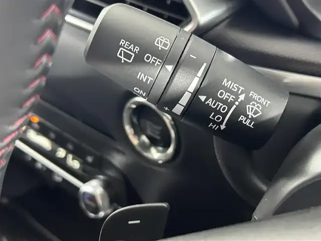 マツダ ＣＸ－５ 25S スポーツアピアランス 佐賀県 2023(令5)年 1万km ソウルレッドクリスタルM 純正10.25インチナビ/フルセグTV/CD/DVD/Bluetooth/全方位バックカメラ/衝突被害軽減システム/ブラインドスポットモニター/へドアップディスプレイ/レーダークルーズコントロール/オートライト/オートマチックハイビーム/レーンアシスト/LEDヘッドライト/クリアランスソナー/前後ドライブレコーダー/ETC/パドルシフト/パワーバックドア/レザーシート/運転席・助手席シートヒーター/運転席・助手席パワーシート/ISOFIX対応シート/純正19インチアルミホイール/スマートキー/スペアキー×１
