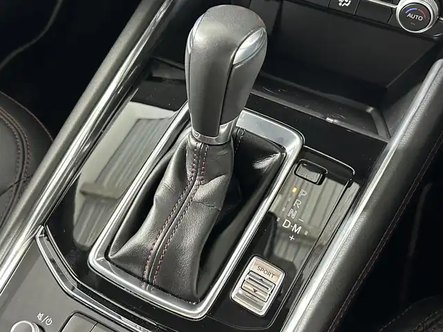 マツダ ＣＸ－５ 25S スポーツアピアランス 佐賀県 2023(令5)年 1万km ソウルレッドクリスタルM 純正10.25インチナビ/フルセグTV/CD/DVD/Bluetooth/全方位バックカメラ/衝突被害軽減システム/ブラインドスポットモニター/へドアップディスプレイ/レーダークルーズコントロール/オートライト/オートマチックハイビーム/レーンアシスト/LEDヘッドライト/クリアランスソナー/前後ドライブレコーダー/ETC/パドルシフト/パワーバックドア/レザーシート/運転席・助手席シートヒーター/運転席・助手席パワーシート/ISOFIX対応シート/純正19インチアルミホイール/スマートキー/スペアキー×１