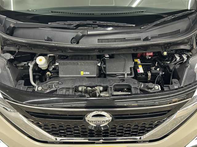 日産 ルークス HWS X プロパイロットED 長崎県 2021(令3)年 3.7万km フローズンバニラパール 純正メモリナビ/（フルセグ/CD/DVD/BTA）/アラウンドビューモニター/プロパイロット/インテリジェントエマージェンシーブレーキ/レーダークルーズコントロール/両側パワースライドドア/ハンズフリーオートスライドドア/電動パーキングブレーキ/純正14インチアルミホイール/純正LEDヘッドライト/プラズマクラスター技術搭載リヤシーリングファン/ステアリングスイッチ/電動格納ミラー/社外14インチアルミホイール積み込み