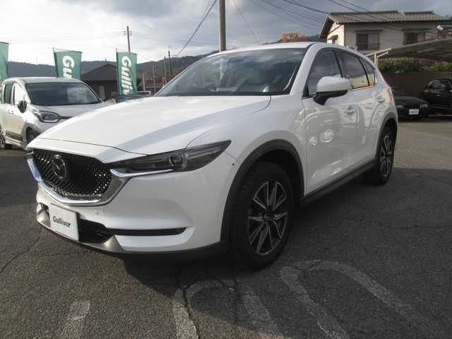 マツダ ＣＸ－５ 25S Lパッケージ 広島県 2017(平29)年 7.6万km スノーフレイクホワイトパールマイカ マツダコネクトナビ/ホワイトレザーシート/フルセグTV/バックカメラ/DVD/Bluetooth/ステアリングヒーター/前席パワーシート/前席シートヒーター/LEDヘッドライト/オートライト/BOSEサウンドシステム/パワーバックドア/スマートインETC/スペアキー