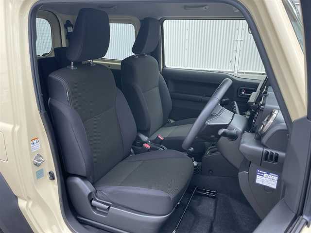 スズキ ジムニー シエラ JC 栃木県 2022(令4)年 1.7万km シフォンアイボリーM ワンオーナー/ブレーキサポート/車線逸脱警報装置/ESP（エレクトリックスタビリティプログラム）/スマートキー/エンジンプッシュスタート/スペアキー（スマートキー）/クルーズコントロール/取扱説明書/整備記録簿