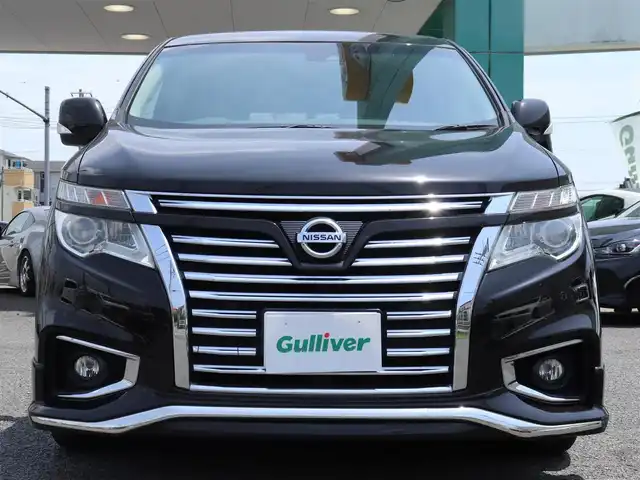 日産 エルグランド 250ハイウェイスターS 神奈川県 2019(令1)年 5.5万km ファントムブラック 純正メモリナビ/フルセグテレビ/バックカメラ/フリップダウンモニター/ブラック合皮シート/スマートエントリー/イモビライザー/オットマン/クルーズコントロール/ドアバイザー/プッシュスタート/両側パワースライドドア/ETC/LEDヘッドライト/リアシェード/ドラレコ（前）/コーナーセンサー（前後）/保証書/取説、ナビ説/スペアスマートキー