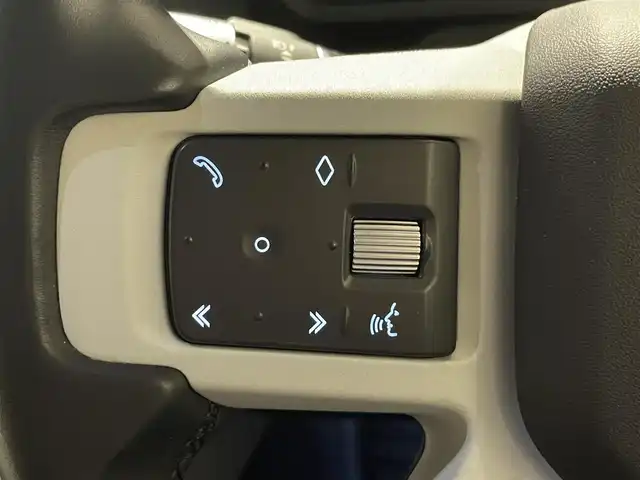 ランドローバー ランドローバー ディフェンダー 110SE 静岡県 2020(令2)年 3.8万km 黒 衝突軽減ブレーキ　/半革　/純正２０ＡＷ　/ＡＣＣ　/ＬＥＤ　/ＥＴＣ　/３６０°カメラ　/ワイヤレス充電　/パワーシート／ヒーター／メモリ　/ＣａｒＰｌａｙ　/社外ドライブレコーダー　/アンビエントライト