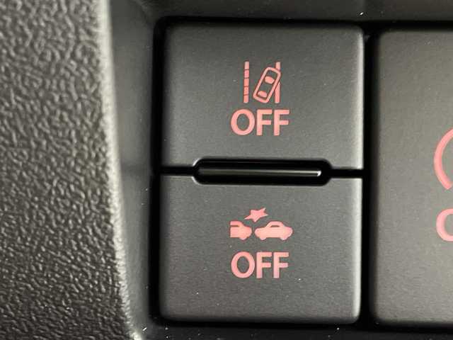 スズキ ジムニー XC 岐阜県 2023(令5)年 2.4万km ブルーイッシュブラックパール3 社外SDナビ（CN-HA01WD）/フルセグ/BT/DVD/バックカメラ/スズキセーフティサポート/デュアルセンサーブレーキ/クルーズコントロール/車線逸脱警報機能/先行車発進お知らせ機能/誤発進抑制機能/ふらつき警報機/ヒルディセントコントロール/前席シートヒーター/アイドリングストップ/純正16インチAW/サイドバイザー/本革ステアリング/LEDオートライト/フォグランプ/ターボ車/スマートキー/スペアキー