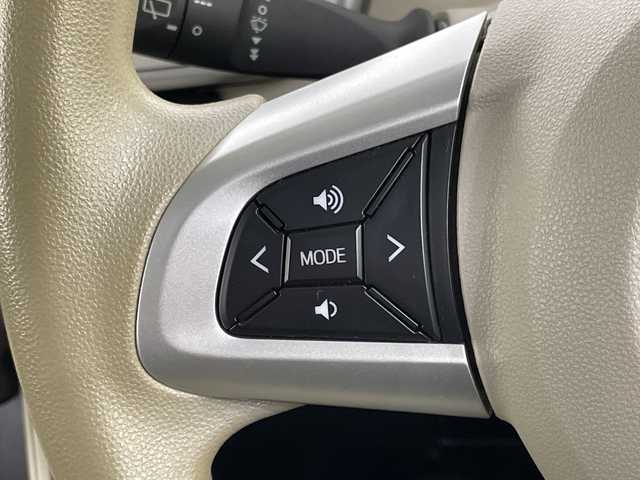 ダイハツ ムーヴ キャンバス X SA Ⅲ 栃木県 2019(令1)年 4.3万km スムースグレーマイカメタリック/ファイアークォーツレッドメタリック 2トーン 純正メモリナビ/(CD/DVD/フルセグTV/Bluetooth/SD/USB)/バックカメラ/両側パワースライドドア/前方ドライブレコーダー/禁煙車/グレー赤２トーン/オートライト/横滑り防止装置/スマートキー/プッシュスタート/アイドリングストップ/ステアリングスイッチ/電動格納ミラー/社外フロアマット