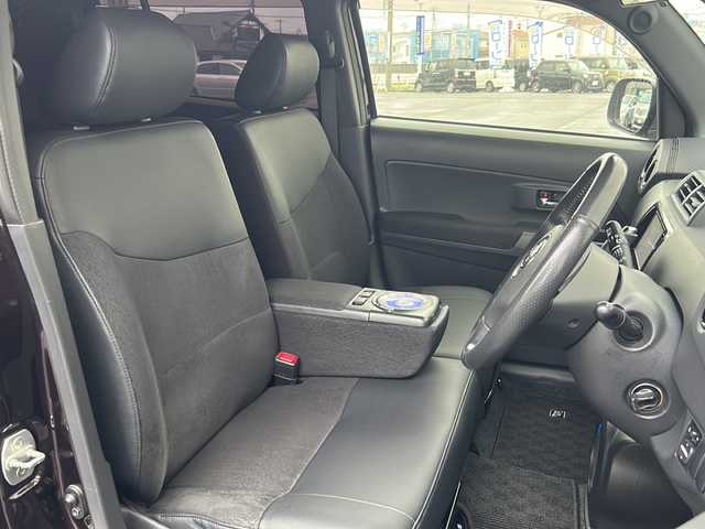 トヨタ ｂＢ Z 煌 埼玉県 2015(平27)年 8.2万km ダークレッドマイカ (株)IDOMが運営する【じしゃロン熊谷店】の自社ローン専用車両になりますこちらは現金またはオートローンご利用時の価格です。自社ローンご希望の方は別途その旨お申付け下さい/純正ＳＤナビ　NSZT-W64/　CD/DVD/DTV/Bluetooth/KENSTYLE製社外エアロ　フロント・リア/スマートキー/純正フロアマット/ハーフレザーシート