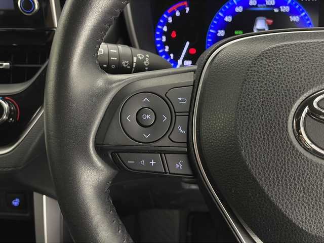 トヨタ カローラ クロス ハイブリッド Z 長野県 2021(令3)年 4.5万km セメントグレーメタリック 純正ディスプレイオーディオ/（Bluetooth＆USB＆FM・AM）/全方位カメラ/トヨタセーフティセンス/・クルーズコントロール（追従あり）/・LTA/PCS/BSM/RCTA/PKSB/RSA/・クリアランスソナー/寒冷地仕様/純正エンジンスターター/ドライブレコーダー（前後）/ビルトインETC/パワーシート（D席）/シートヒーター（前席）/ステアリングヒーター/電動パーキングブレーキ/ブレーキホールド/オートマチックハイビーム/オートライト/LEDヘッドライト/フォグランプ/18インチ純正アルミホイール/純正フロアマット/電動リアゲート/スマートキー