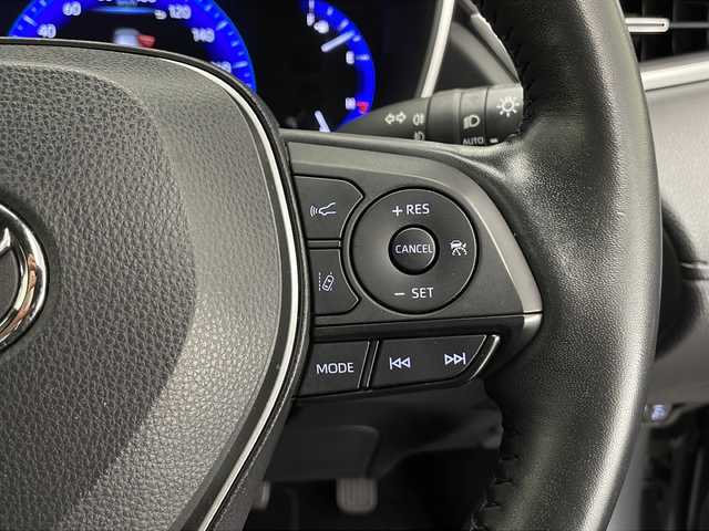トヨタ カローラ クロス ハイブリッド Z 長野県 2021(令3)年 4.5万km セメントグレーメタリック 純正ディスプレイオーディオ/（Bluetooth＆USB＆FM・AM）/全方位カメラ/トヨタセーフティセンス/・クルーズコントロール（追従あり）/・LTA/PCS/BSM/RCTA/PKSB/RSA/・クリアランスソナー/寒冷地仕様/純正エンジンスターター/ドライブレコーダー（前後）/ビルトインETC/パワーシート（D席）/シートヒーター（前席）/ステアリングヒーター/電動パーキングブレーキ/ブレーキホールド/オートマチックハイビーム/オートライト/LEDヘッドライト/フォグランプ/18インチ純正アルミホイール/純正フロアマット/電動リアゲート/スマートキー