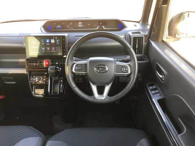 ダイハツ タント カスタム RS 福岡県 2022(令4)年 2.8万km ブラックマイカメタリック 9インチスマホ連携ディスプレイオーディオ/　フルセグTV/Bluetooth/HDMI/　Apple CarPlay/Android　Auto/社外前後録画ドライブレコーダーミラー/　（バルーチェII　No.5700）/アラウンドビューモニター/ハーフレザーシート/前席シートヒーター/アイドリングストップ/ウィンカーミラー/プッシュスタート/両側パワースライドドア/ETC/純正LEDヘッドライト/純正フロアマット/保証書/取扱説明書/スマートアシスト/・衝突警報機能（対車両・対歩行者）/・衝突回避支援ブレーキ機能（対車両・対歩行者）/・ブレーキ制御付誤発進抑制機能（前方・後方）/・車線逸脱警報機能/・車線逸脱抑制制御機能/・路側逸脱警報機能/・ふらつき警報/・先行車発進お知らせ機能/・標識認識機能/・全車速追従機能付ACC/　（アダプティブクルーズコントロール）/・LKC（レーンキープコントロール）/・AHB（オートハイビーム）/・ADB（アダプティブドライビングビーム）