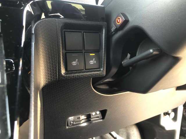 ダイハツ タント カスタム RS 福岡県 2022(令4)年 2.8万km ブラックマイカメタリック 9インチスマホ連携ディスプレイオーディオ/　フルセグTV/Bluetooth/HDMI/　Apple CarPlay/Android　Auto/社外前後録画ドライブレコーダーミラー/　（バルーチェII　No.5700）/アラウンドビューモニター/ハーフレザーシート/前席シートヒーター/アイドリングストップ/ウィンカーミラー/プッシュスタート/両側パワースライドドア/ETC/純正LEDヘッドライト/純正フロアマット/保証書/取扱説明書/スマートアシスト/・衝突警報機能（対車両・対歩行者）/・衝突回避支援ブレーキ機能（対車両・対歩行者）/・ブレーキ制御付誤発進抑制機能（前方・後方）/・車線逸脱警報機能/・車線逸脱抑制制御機能/・路側逸脱警報機能/・ふらつき警報/・先行車発進お知らせ機能/・標識認識機能/・全車速追従機能付ACC/　（アダプティブクルーズコントロール）/・LKC（レーンキープコントロール）/・AHB（オートハイビーム）/・ADB（アダプティブドライビングビーム）