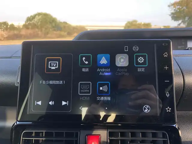 ダイハツ タント カスタム RS 福岡県 2022(令4)年 2.8万km ブラックマイカメタリック 9インチスマホ連携ディスプレイオーディオ/　フルセグTV/Bluetooth/HDMI/　Apple CarPlay/Android　Auto/社外前後録画ドライブレコーダーミラー/　（バルーチェII　No.5700）/アラウンドビューモニター/ハーフレザーシート/前席シートヒーター/アイドリングストップ/ウィンカーミラー/プッシュスタート/両側パワースライドドア/ETC/純正LEDヘッドライト/純正フロアマット/保証書/取扱説明書/スマートアシスト/・衝突警報機能（対車両・対歩行者）/・衝突回避支援ブレーキ機能（対車両・対歩行者）/・ブレーキ制御付誤発進抑制機能（前方・後方）/・車線逸脱警報機能/・車線逸脱抑制制御機能/・路側逸脱警報機能/・ふらつき警報/・先行車発進お知らせ機能/・標識認識機能/・全車速追従機能付ACC/　（アダプティブクルーズコントロール）/・LKC（レーンキープコントロール）/・AHB（オートハイビーム）/・ADB（アダプティブドライビングビーム）