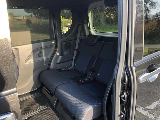 ダイハツ タント カスタム RS 福岡県 2022(令4)年 2.8万km ブラックマイカメタリック 9インチスマホ連携ディスプレイオーディオ/　フルセグTV/Bluetooth/HDMI/　Apple CarPlay/Android　Auto/社外前後録画ドライブレコーダーミラー/　（バルーチェII　No.5700）/アラウンドビューモニター/ハーフレザーシート/前席シートヒーター/アイドリングストップ/ウィンカーミラー/プッシュスタート/両側パワースライドドア/ETC/純正LEDヘッドライト/純正フロアマット/保証書/取扱説明書/スマートアシスト/・衝突警報機能（対車両・対歩行者）/・衝突回避支援ブレーキ機能（対車両・対歩行者）/・ブレーキ制御付誤発進抑制機能（前方・後方）/・車線逸脱警報機能/・車線逸脱抑制制御機能/・路側逸脱警報機能/・ふらつき警報/・先行車発進お知らせ機能/・標識認識機能/・全車速追従機能付ACC/　（アダプティブクルーズコントロール）/・LKC（レーンキープコントロール）/・AHB（オートハイビーム）/・ADB（アダプティブドライビングビーム）