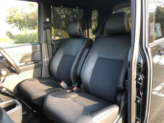 ダイハツ タント カスタム RS 福岡県 2022(令4)年 2.8万km ブラックマイカメタリック 9インチスマホ連携ディスプレイオーディオ/　フルセグTV/Bluetooth/HDMI/　Apple CarPlay/Android　Auto/社外前後録画ドライブレコーダーミラー/　（バルーチェII　No.5700）/アラウンドビューモニター/ハーフレザーシート/前席シートヒーター/アイドリングストップ/ウィンカーミラー/プッシュスタート/両側パワースライドドア/ETC/純正LEDヘッドライト/純正フロアマット/保証書/取扱説明書/スマートアシスト/・衝突警報機能（対車両・対歩行者）/・衝突回避支援ブレーキ機能（対車両・対歩行者）/・ブレーキ制御付誤発進抑制機能（前方・後方）/・車線逸脱警報機能/・車線逸脱抑制制御機能/・路側逸脱警報機能/・ふらつき警報/・先行車発進お知らせ機能/・標識認識機能/・全車速追従機能付ACC/　（アダプティブクルーズコントロール）/・LKC（レーンキープコントロール）/・AHB（オートハイビーム）/・ADB（アダプティブドライビングビーム）