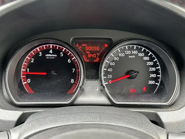 日産 ノート ニスモS 群馬県 2018(平30)年 8万km スーパーブラック 5MT車/純正SDナビ/（CD/DVD/SD/Bluetooth/MSV）/フルセグテレビ/ドライブレコーダー/プッシュスタート/HKSダウンサス/LEDヘッドランプ/専用リアスポイラー/純正17インチアルミホイール/nisumoスポーツシート